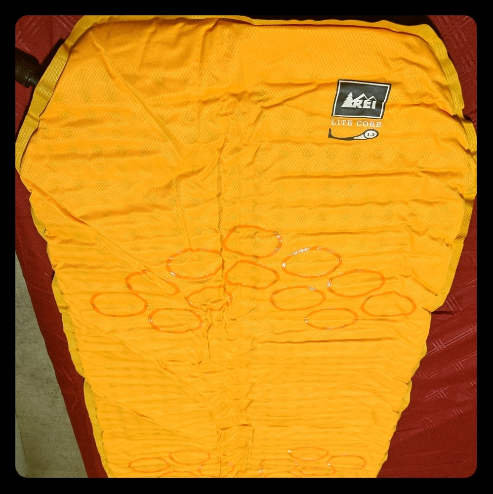 REI lite core sleeping pad- short